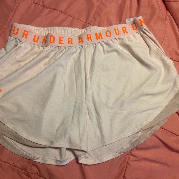Under Armour Pants - Under Armour light Pink and Coral Shorts